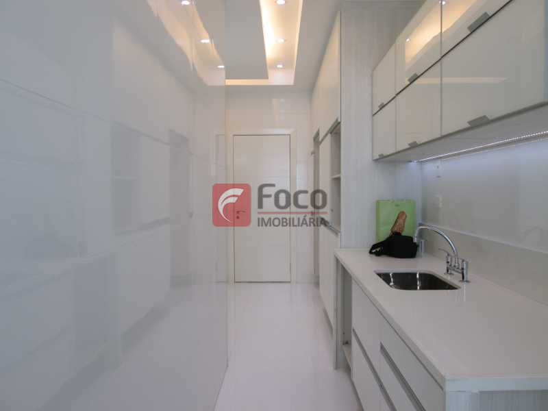Conheça COZINHA do imóvel - Apartamento à venda Rua Fonte da Saudade,Lagoa, Rio de Janeiro - R$ 2.600.000 - FLAP31450 - 22 COZINHA - Apartamento à venda Rua Fonte da Saudade,Lagoa, Rio de Janeiro - R$ 2.600.000 - FLAP31450 - 22