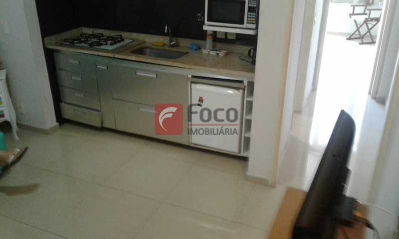 Conheça COZINHA do imóvel - Posto 6 a uma quadra da Praia. Conjugadão dividido em quarto e sala. Pertinho do Metrô Cantagalo. - JBKI00075 - 14 COZINHA - Posto 6 a uma quadra da Praia. Conjugadão dividido em quarto e sala. Pertinho do Metrô Cantagalo. - JBKI00075 - 14