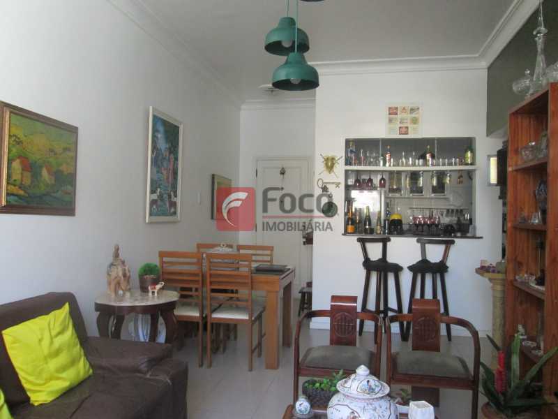 Conheça SALA do imóvel - Apartamento à venda Rua Fernandes Guimarães,Botafogo, Rio de Janeiro - R$ 690.000 - FLAP21805 - 4 SALA - Apartamento à venda Rua Fernandes Guimarães,Botafogo, Rio de Janeiro - R$ 690.000 - FLAP21805 - 4