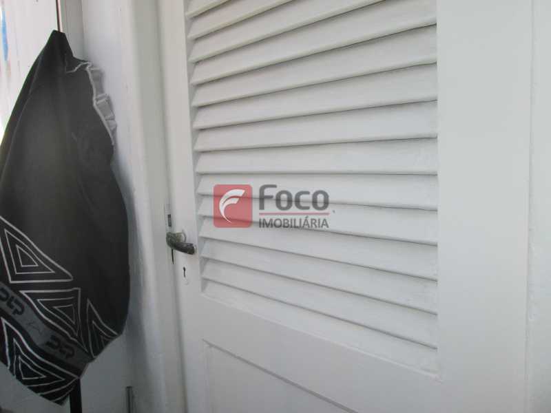 Conheça QUARTO EMPREGADA do imóvel - Apartamento à venda Rua Fernandes Guimarães,Botafogo, Rio de Janeiro - R$ 690.000 - FLAP21805 - 20 QUARTO EMPREGADA - Apartamento à venda Rua Fernandes Guimarães,Botafogo, Rio de Janeiro - R$ 690.000 - FLAP21805 - 20