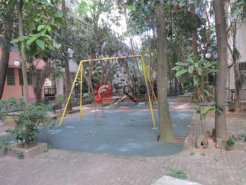 Conheça PLAY do imóvel - Ótima Localização, perto Metrô Jardim de Alah e Shopping Leblon - Sala Quarto Reformado. - JBAP10211 - 22 PLAY - Ótima Localização, perto Metrô Jardim de Alah e Shopping Leblon - Sala Quarto Reformado. - JBAP10211 - 22