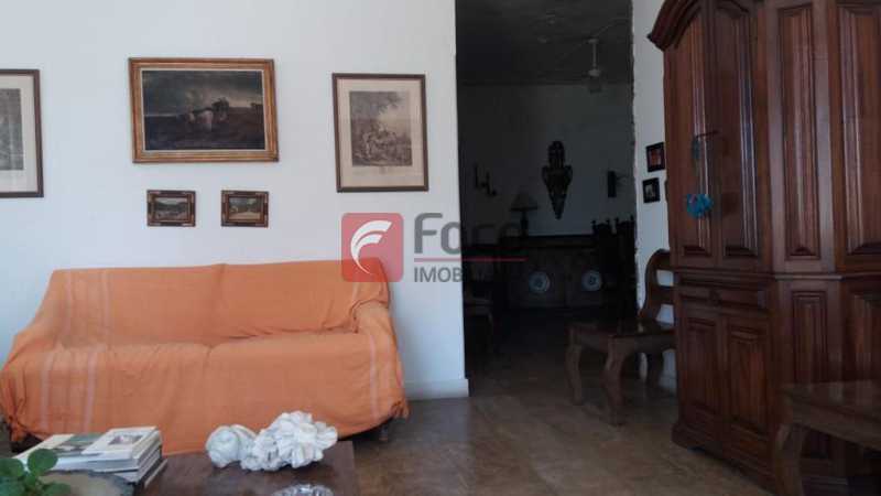 Conheça sala intima do imóvel - Casa à venda Rua Marquês de São Vicente,Gávea, Rio de Janeiro - R$ 3.150.000 - JBCA30025 - 14 sala intima - Casa à venda Rua Marquês de São Vicente,Gávea, Rio de Janeiro - R$ 3.150.000 - JBCA30025 - 14