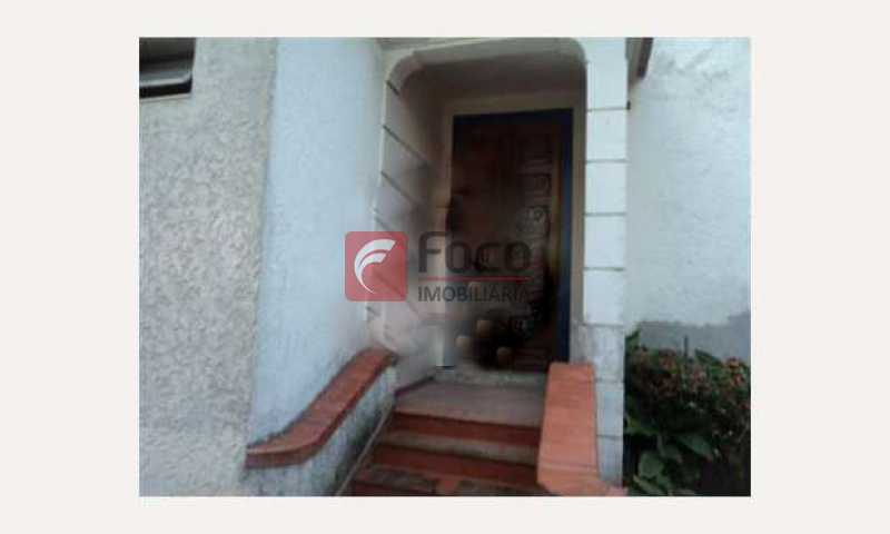 Conheça ENTRADA do imóvel - Casa à venda Rua Aarão Reis,Santa Teresa, Rio de Janeiro - R$ 2.350.000 - FLCA80005 - 16 ENTRADA - Casa à venda Rua Aarão Reis,Santa Teresa, Rio de Janeiro - R$ 2.350.000 - FLCA80005 - 16