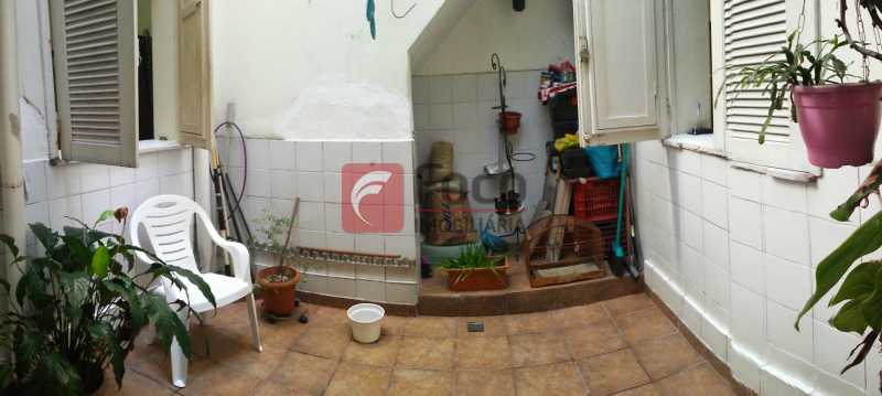 Conheça QUINTAL do imóvel - COMERCIAL e RESIDENCIAL Inicio da Rua Alice, Casa Duplex! - FLCA40064 - 7 QUINTAL - COMERCIAL e RESIDENCIAL Inicio da Rua Alice, Casa Duplex! - FLCA40064 - 7