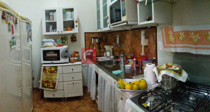 Conheça COZINHA do imóvel - COMERCIAL e RESIDENCIAL Inicio da Rua Alice, Casa Duplex! - FLCA40064 - 10 COZINHA - COMERCIAL e RESIDENCIAL Inicio da Rua Alice, Casa Duplex! - FLCA40064 - 10
