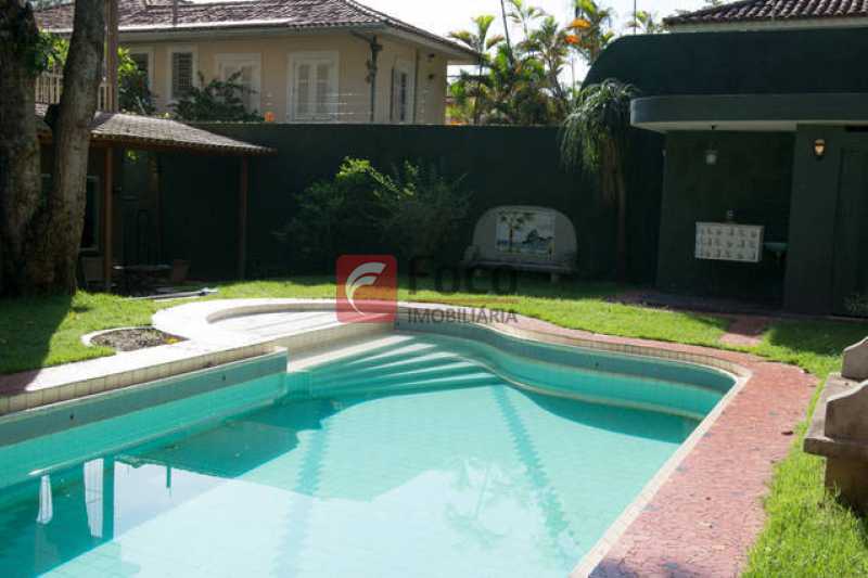 Conheça PISCINA do imóvel - JBCA50016 - 15 PISCINA - JBCA50016 - 15