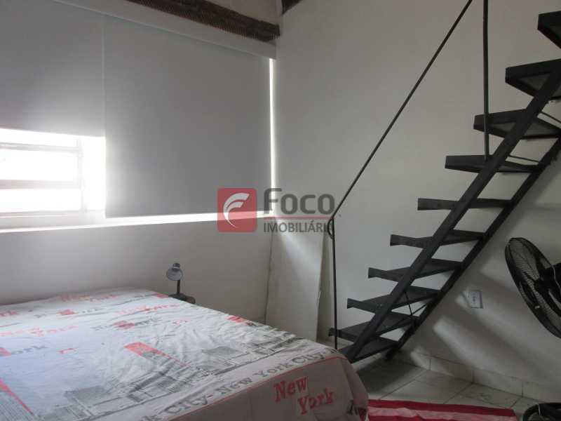 Conheça QUARTO SUÍTE do imóvel - Cobertura à venda Rua Barata Ribeiro,Copacabana, Rio de Janeiro - R$ 1.650.000 - FLCO30146 - 9 QUARTO SUÍTE - Cobertura à venda Rua Barata Ribeiro,Copacabana, Rio de Janeiro - R$ 1.650.000 - FLCO30146 - 9