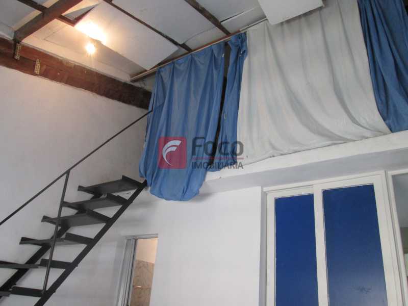 Conheça QUARTO SUÍTE do imóvel - Cobertura à venda Rua Barata Ribeiro,Copacabana, Rio de Janeiro - R$ 1.650.000 - FLCO30146 - 10 QUARTO SUÍTE - Cobertura à venda Rua Barata Ribeiro,Copacabana, Rio de Janeiro - R$ 1.650.000 - FLCO30146 - 10