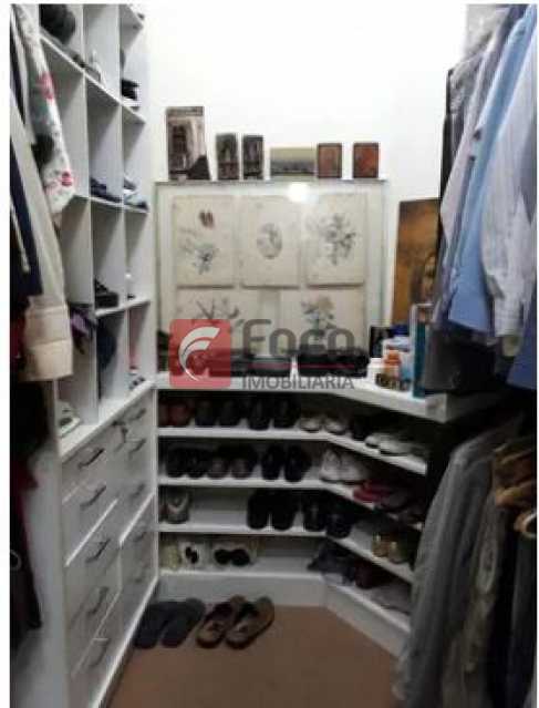 Conheça Closet do imóvel - Sala 03 ambientes - Original 03 Quartos transformado em 02 - Reformado - Vaga na Escritura - 138 M2 - JBAP30860 - 13 Closet - Sala 03 ambientes - Original 03 Quartos transformado em 02 - Reformado - Vaga na Escritura - 138 M2 - JBAP30860 - 13