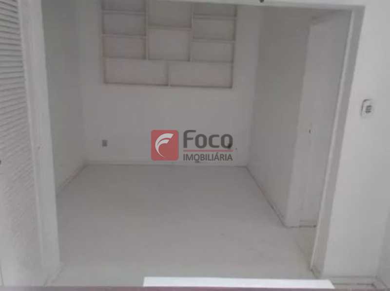 Conheça 7 do imóvel - Urca - Prédio pequeno com apenas 01 apartamento por Andar - Sala Quarto com pequena área externa - JBAP10233 - 5 7 - Urca - Prédio pequeno com apenas 01 apartamento por Andar - Sala Quarto com pequena área externa - JBAP10233 - 5