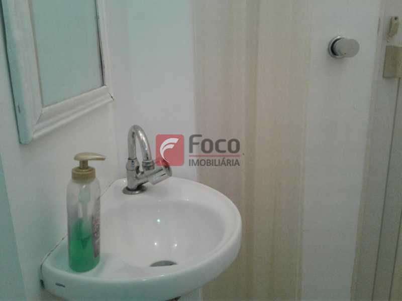 Conheça BANHEIRO EMPREGADA do imóvel - Apartamento à venda Rua Barão da Torre,Ipanema, Rio de Janeiro - R$ 950.000 - FLAP22010 - 24 BANHEIRO EMPREGADA - Apartamento à venda Rua Barão da Torre,Ipanema, Rio de Janeiro - R$ 950.000 - FLAP22010 - 24