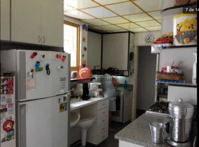 Conheça cozinha do imóvel - Jardim Botânico - Cobertura com Linda Vista para a Lagoa - Original 04 Quartos - piscina - 02 Vagas - JBCO30109 - 14 cozinha - Jardim Botânico - Cobertura com Linda Vista para a Lagoa - Original 04 Quartos - piscina - 02 Vagas - JBCO30109 - 14
