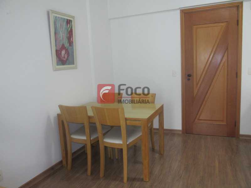 Conheça Sala Jantar do imóvel - Flat à venda Rua Professor Saldanha,Jardim Botânico, Rio de Janeiro - R$ 1.200.000 - JBFL20005 - 7 Sala Jantar - Flat à venda Rua Professor Saldanha,Jardim Botânico, Rio de Janeiro - R$ 1.200.000 - JBFL20005 - 7
