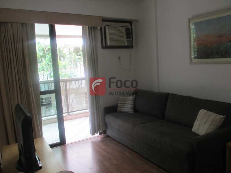 Conheça Sala estar do imóvel - Flat à venda Rua Professor Saldanha,Jardim Botânico, Rio de Janeiro - R$ 1.200.000 - JBFL20005 - 3 Sala estar - Flat à venda Rua Professor Saldanha,Jardim Botânico, Rio de Janeiro - R$ 1.200.000 - JBFL20005 - 3