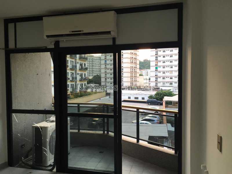 Conheça Split e varanda do imóvel - Sala Comercial 40m² à venda Rio de Janeiro,RJ - R$ 220.000 - JCSL00032 - 3 Split e varanda - Sala Comercial 40m² à venda Rio de Janeiro,RJ - R$ 220.000 - JCSL00032 - 3