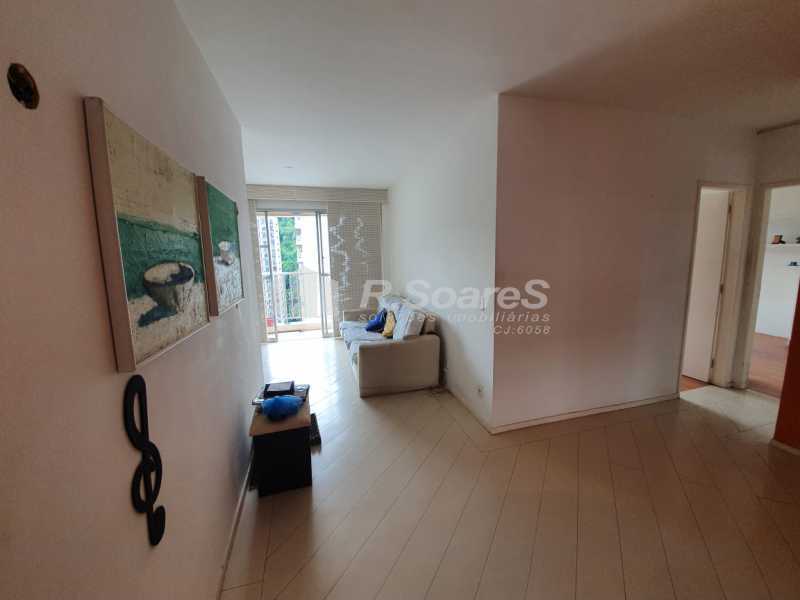 Conheça 4. do imóvel - Rio de Janeiro, Leme, 2 quartos, sendo 1 suíte, fundos/lateral, 84 m², junto À praia! - LDAP20405 - 5 4. - Rio de Janeiro, Leme, 2 quartos, sendo 1 suíte, fundos/lateral, 84 m², junto À praia! - LDAP20405 - 5
