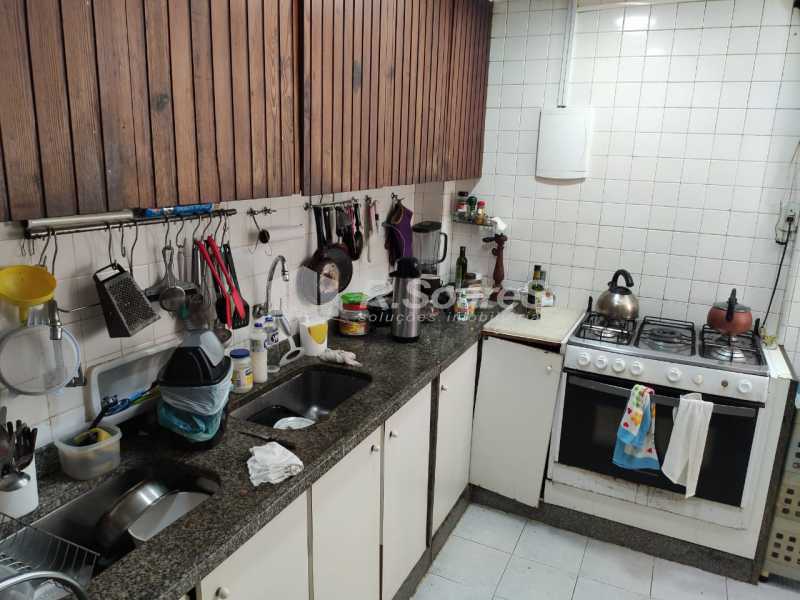 Conheça WhatsApp Image 2021-06-21 at 1 do imóvel - Cobertura Triplex em Copacabana - CPCO50008 - 20 WhatsApp Image 2021-06-21 at 1 - Cobertura Triplex em Copacabana - CPCO50008 - 20
