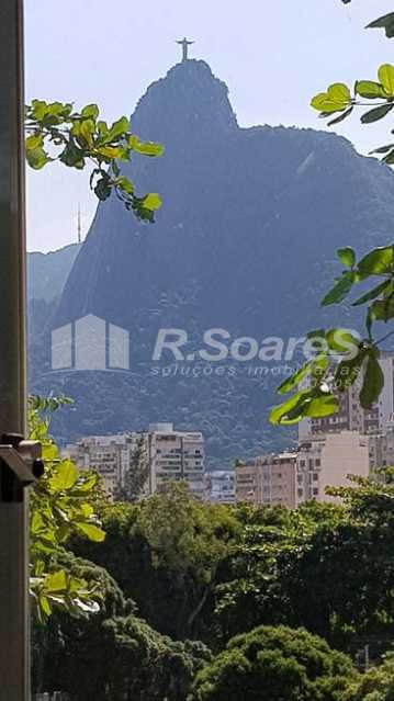 Conheça 1 do imóvel - Excelente apartamento de 2 quartos em Botafogo, com vista livre para o verde e Cristo redentor. - BTAP20045 - 1 1 - Excelente apartamento de 2 quartos em Botafogo, com vista livre para o verde e Cristo redentor. - BTAP20045 - 1