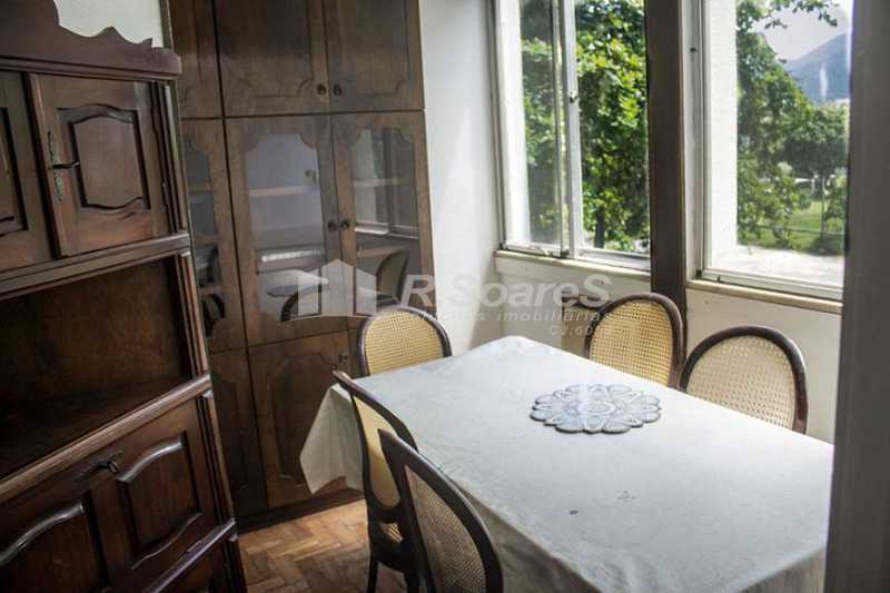 Conheça 3 do imóvel - Excelente apartamento de 2 quartos em Botafogo, com vista livre para o verde e Cristo redentor. - BTAP20045 - 4 3 - Excelente apartamento de 2 quartos em Botafogo, com vista livre para o verde e Cristo redentor. - BTAP20045 - 4