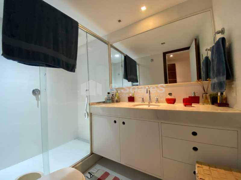 Conheça 78b1f6e8-9722-4da6-b34d-312c42 do imóvel - Apartamento com quatro quartos , sendo três suítes , na Av. Atlântica - Leme. - BTAP40014 - 5 78b1f6e8-9722-4da6-b34d-312c42 - Apartamento com quatro quartos , sendo três suítes , na Av. Atlântica - Leme. - BTAP40014 - 5