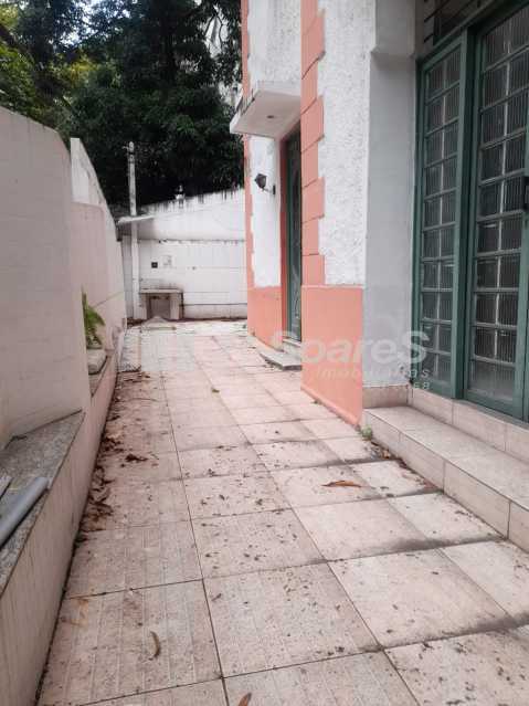 Conheça WhatsApp Image 2021-09-10 at 1 do imóvel - Casa Comercial em Laranjeiras - CPCC00011 - 3 WhatsApp Image 2021-09-10 at 1 - Casa Comercial em Laranjeiras - CPCC00011 - 3