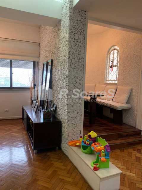 Conheça 12 do imóvel - Apartamento 196m² três quartos , sendo uma suíte na Rua Jangadeiros - Ipanema. - GPAP30073 - 9 12 - Apartamento 196m² três quartos , sendo uma suíte na Rua Jangadeiros - Ipanema. - GPAP30073 - 9