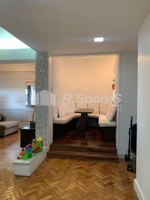 Conheça 17 do imóvel - Apartamento 196m² três quartos , sendo uma suíte na Rua Jangadeiros - Ipanema. - GPAP30073 - 6 17 - Apartamento 196m² três quartos , sendo uma suíte na Rua Jangadeiros - Ipanema. - GPAP30073 - 6