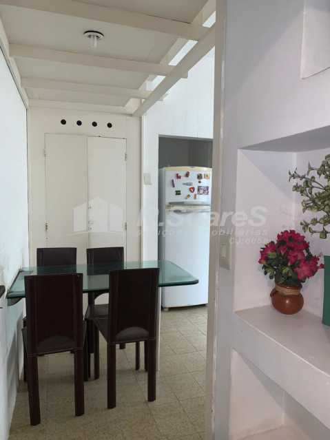 Conheça 18 do imóvel - Apartamento 196m² três quartos , sendo uma suíte na Rua Jangadeiros - Ipanema. - GPAP30073 - 22 18 - Apartamento 196m² três quartos , sendo uma suíte na Rua Jangadeiros - Ipanema. - GPAP30073 - 22