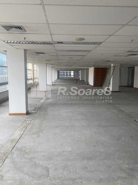 Conheça 2. do imóvel - Um ANDAR inteiro comercial no Centro. Avenida Presidente Vargas - LDAN00002 - 3 2. - Um ANDAR inteiro comercial no Centro. Avenida Presidente Vargas - LDAN00002 - 3