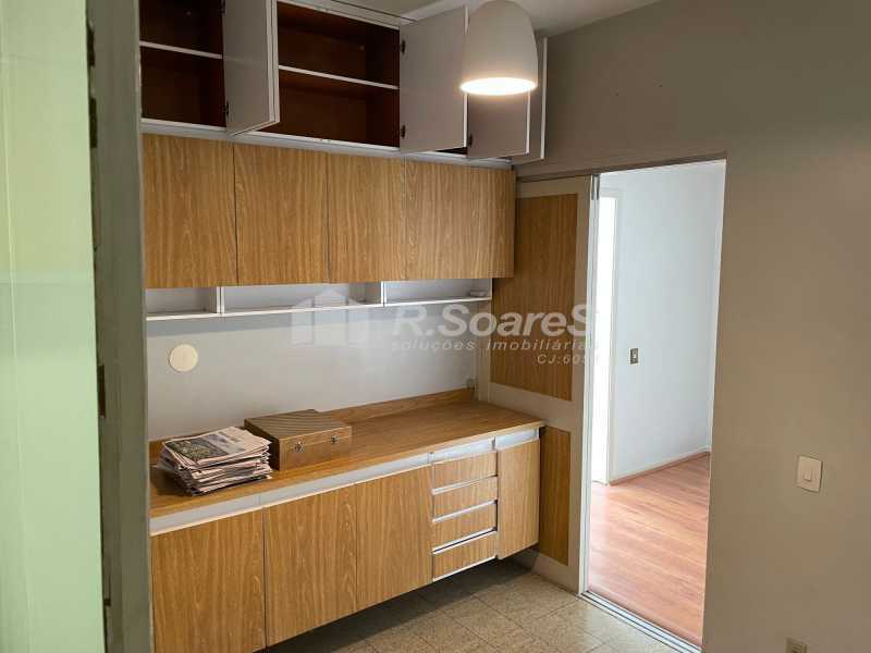 19 - Apartamento com 3 Quartos em Copacabana, Rua Raul Pompeia - BAAP30022 - 20