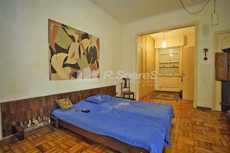 16 - Apartamento com 3 Quartos em Copacabana, 244m², Constante Ramos - BAAP30051 - 17