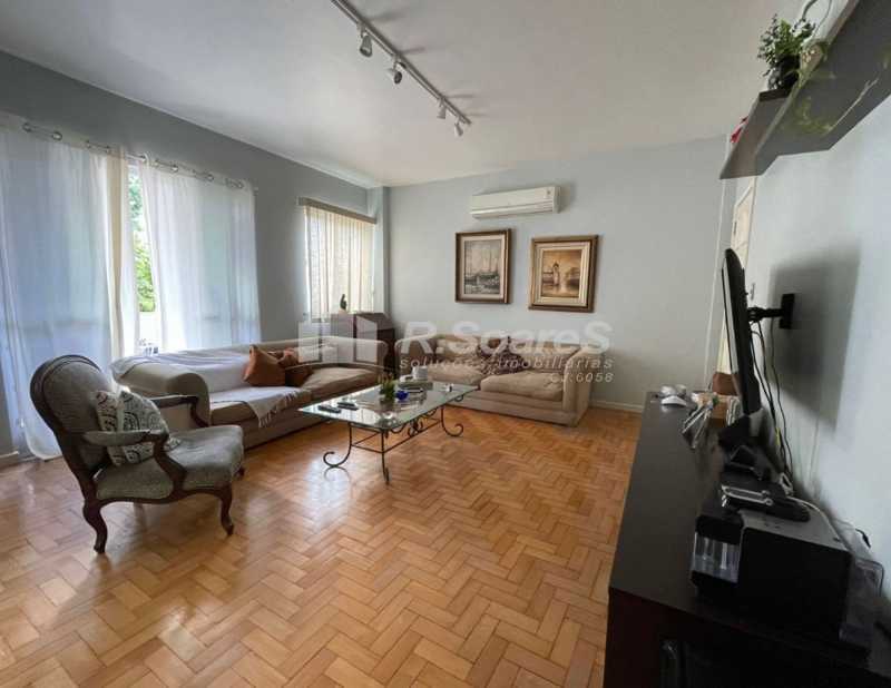 Conheça 3 do imóvel - Apartamento com 02 Quartos na Barra da Tijuca, Av. General Guedes da Fontoura. - BAAP20041 - 4 3 - Apartamento com 02 Quartos na Barra da Tijuca, Av. General Guedes da Fontoura. - BAAP20041 - 4