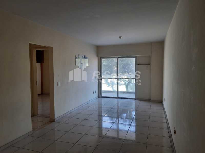 Conheça WhatsApp Image 2022-07-12 at 1 do imóvel - Apartamento com dois quartos, em Bangu, rua Barão de Capanema. - VVAP21002 - 7 WhatsApp Image 2022-07-12 at 1 - Apartamento com dois quartos, em Bangu, rua Barão de Capanema. - VVAP21002 - 7