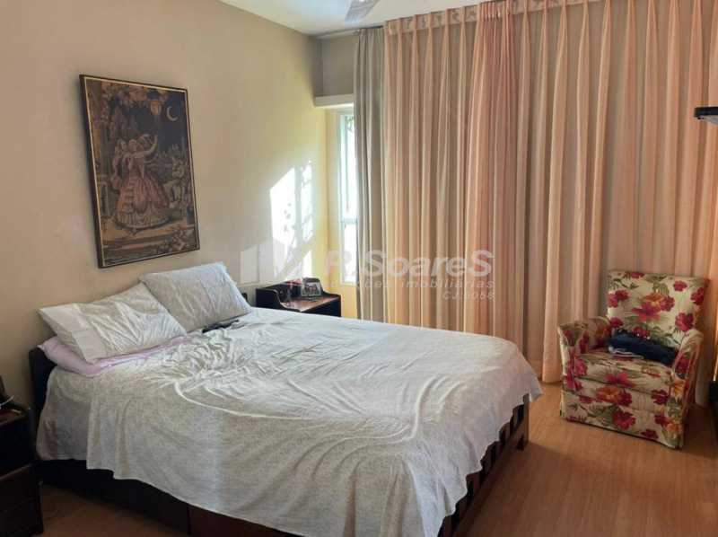 Conheça WhatsApp Image 2022-07-19 at 1 do imóvel - Apartamento com quatro quartos , sendo uma suíte , na Rua General Artigas - Leblon. - BTAP40042 - 27 WhatsApp Image 2022-07-19 at 1 - Apartamento com quatro quartos , sendo uma suíte , na Rua General Artigas - Leblon. - BTAP40042 - 27