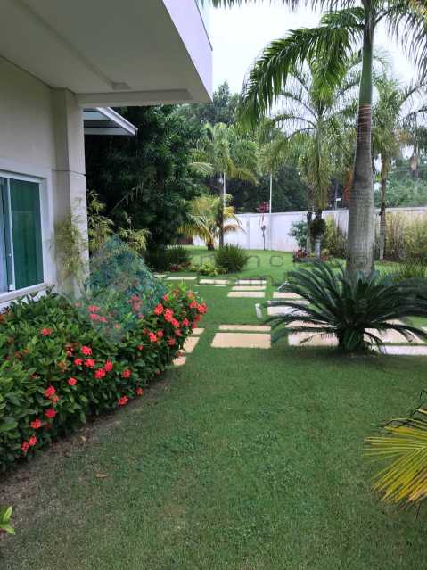 Conheça IMG_8007 do imóvel - Casa em Condominio À Venda - Barra da Tijuca - Rio de Janeiro - RJ - MECN50002 - 27 IMG_8007 - Casa em Condominio À Venda - Barra da Tijuca - Rio de Janeiro - RJ - MECN50002 - 27