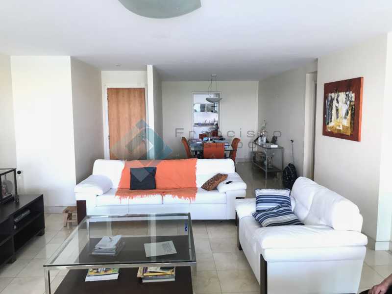 Conheça IMG_1370 do imóvel - Apartamento Para Alugar - Barra da Tijuca - Rio de Janeiro - RJ - MEAP40014 - 4 IMG_1370 - Apartamento Para Alugar - Barra da Tijuca - Rio de Janeiro - RJ - MEAP40014 - 4