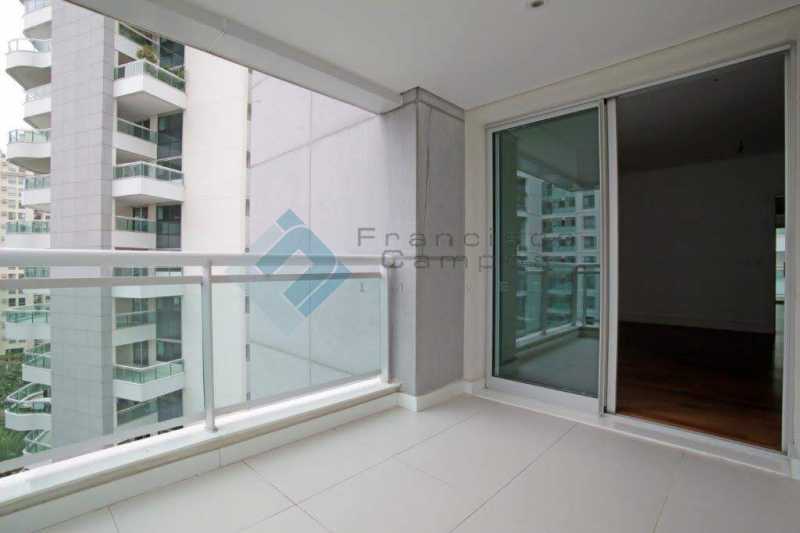 Conheça 08_Varanda_Suite do imóvel - Apartamento Península font vieille - barra da Tijuca - MEAP40018 - 9 08_Varanda_Suite - Apartamento Península font vieille - barra da Tijuca - MEAP40018 - 9