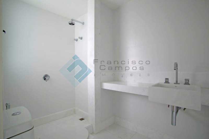 Conheça 17_Suite do imóvel - Apartamento Península font vieille - barra da Tijuca - MEAP40018 - 18 17_Suite - Apartamento Península font vieille - barra da Tijuca - MEAP40018 - 18