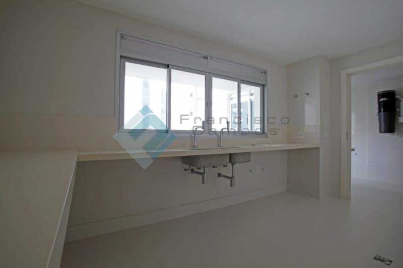 Conheça 19_Cozinha do imóvel - Apartamento Península font vieille - barra da Tijuca - MEAP40018 - 20 19_Cozinha - Apartamento Península font vieille - barra da Tijuca - MEAP40018 - 20