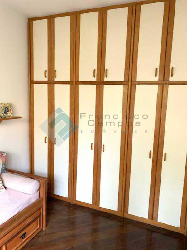 Conheça IMG_0053 do imóvel - Casa linear 5 suítes condomínio Itanhagá - MECN50003 - 14 IMG_0053 - Casa linear 5 suítes condomínio Itanhagá - MECN50003 - 14