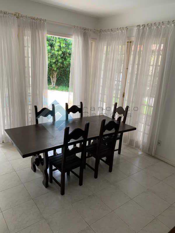 Conheça IMG_0034 do imóvel - Casa linear 5 suítes condomínio Itanhagá - MECN50003 - 10 IMG_0034 - Casa linear 5 suítes condomínio Itanhagá - MECN50003 - 10