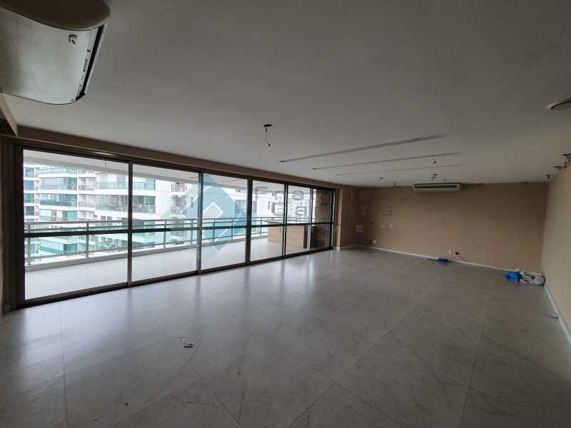 Conheça 20210315_163952 do imóvel - Apartamento À venda no condomínio Saint Barth Península, 4 suítes. - MEAP40037 - 1 20210315_163952 - Apartamento À venda no condomínio Saint Barth Península, 4 suítes. - MEAP40037 - 1