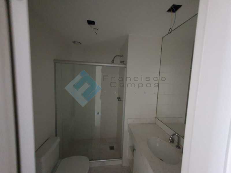 Conheça 20210315_164205 do imóvel - Apartamento À venda no condomínio Saint Barth Península, 4 suítes. - MEAP40037 - 9 20210315_164205 - Apartamento À venda no condomínio Saint Barth Península, 4 suítes. - MEAP40037 - 9