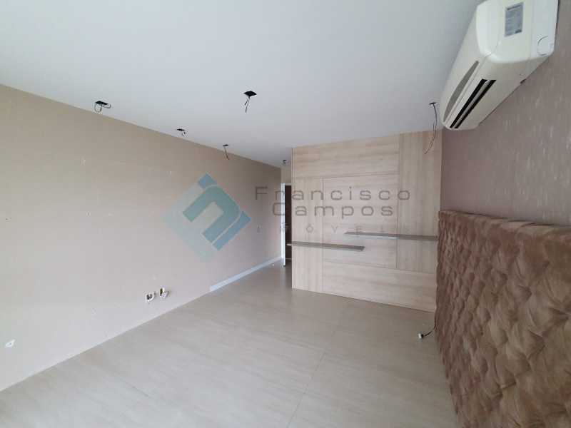 Conheça 20210315_164317 do imóvel - Apartamento À venda no condomínio Saint Barth Península, 4 suítes. - MEAP40037 - 12 20210315_164317 - Apartamento À venda no condomínio Saint Barth Península, 4 suítes. - MEAP40037 - 12