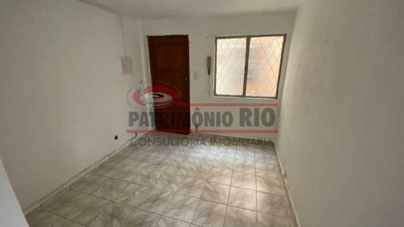 3. - Bom apartamento em Cascadura, 2 quartos, copa cozinha, 1 lance de escada, junto da Av. Dom Hélder Câmara - PAAP24884 - 4