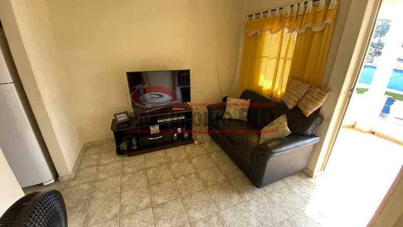 Conheça 4. do imóvel - Somente À vista! Bom apartamento em Irajá, frente de rua com varanda, sala e 1 quarto junto da Praça da Rosa Fernandes - PAAP10561 - 5 4. - Somente À vista! Bom apartamento em Irajá, frente de rua com varanda, sala e 1 quarto junto da Praça da Rosa Fernandes - PAAP10561 - 5