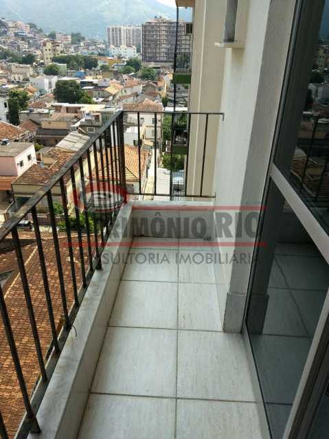 Conheça 21.Varanda do imóvel - ótimo apto 2qtos Engenho de Dentro - PAAP22198 - 22 21.Varanda - ótimo apto 2qtos Engenho de Dentro - PAAP22198 - 22