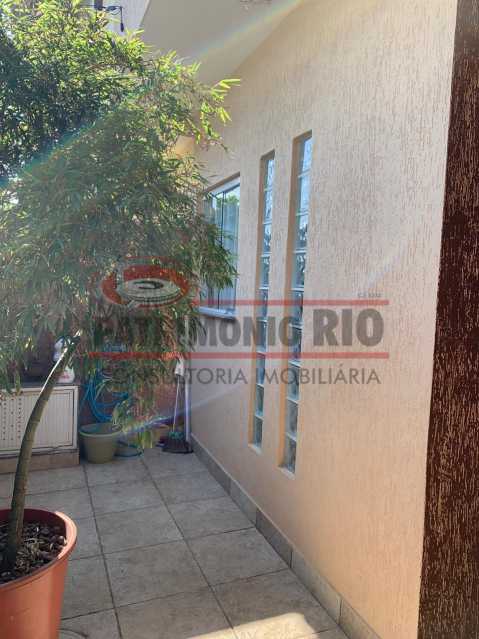 Conheça 1 - Entrada 4. do imóvel - Casa triplex, 3qtos, 2 suítes - no Coração da Penha - PACN30050 - 22 1 - Entrada 4. - Casa triplex, 3qtos, 2 suítes - no Coração da Penha - PACN30050 - 22