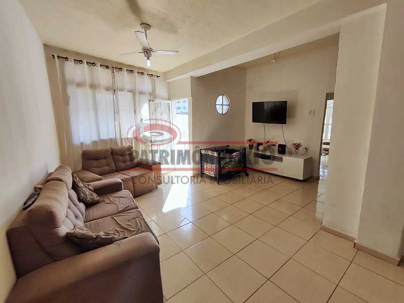 Conheça 3 do imóvel - Excelente Casa linear 03 Quartos,02 vagas,Quintal - Próximo a Avenida Brás de Pina. - PACA30454 - 4 3 - Excelente Casa linear 03 Quartos,02 vagas,Quintal - Próximo a Avenida Brás de Pina. - PACA30454 - 4