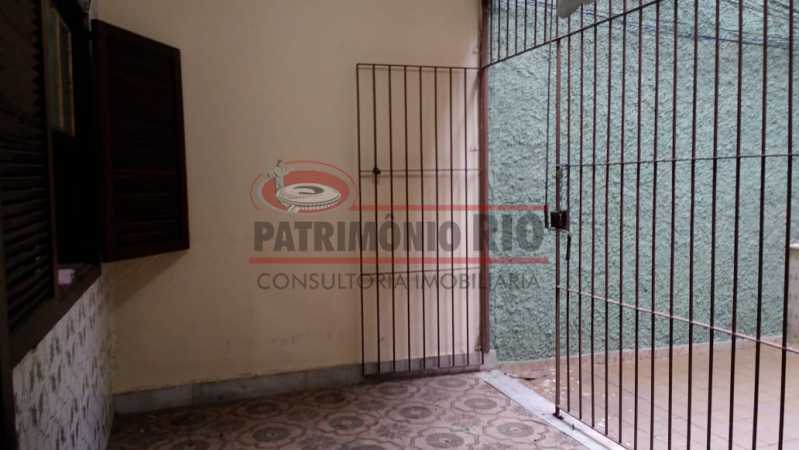 Conheça 1 - Varanda na frente 2. do imóvel - Casa de vila - PAAP23439 - 3 1 - Varanda na frente 2. - Casa de vila - PAAP23439 - 3